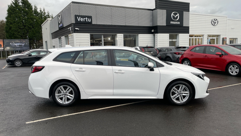 Toyota Corolla 1.8 VVT-i Hybrid Icon Tech 5dr CVT Hybrid Estate